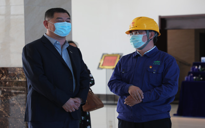 新華醫療器械有限公司總經理王玉全來公司參觀調研 (1).jpg
